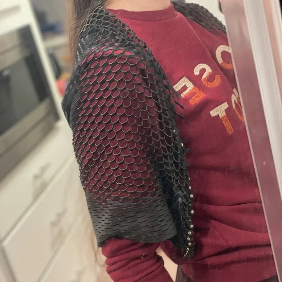Black Fishnet Shrug - Picture 5 of 5